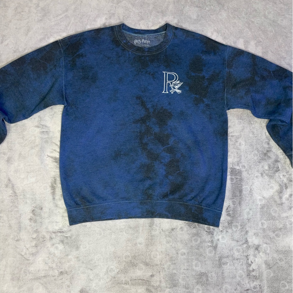 Women’s Harry Potter Ravenclaw Sweatshirt In Black/Blue Tie Dyed Pattern Size L